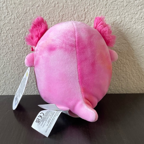 Squishmallows Aleka the Axolotl Pink Hearts Valentines 5” NWT - Picture 2 of 9